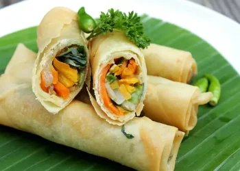 Tips dan Resep Spring Roll Renyah Sempurna untuk Camilan di Pesta